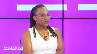 Angle De Vue avec SARAH - EMMANUELLE REGIS